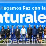 Canje de deuda por acción climática puede ser la palanca financiera más poderosa, dijo el presidente Petro en lanzamiento de Coalición por la Paz con la Naturaleza